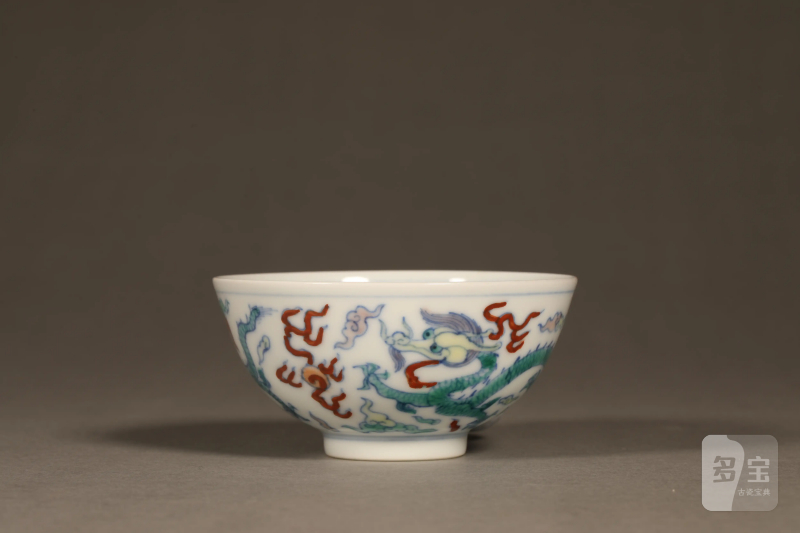 清雍正 斗彩龙赶珠茶圆 - 图6